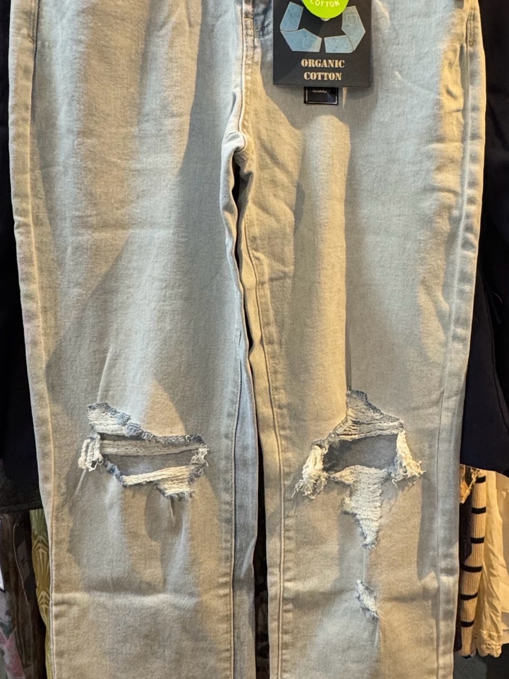 Indigo Rein Women's Skinny Jeans - Light Gray Distressed Ripped Knees